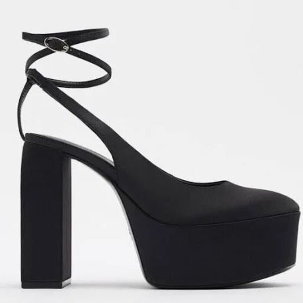 Zara Black Satin Platform Slingback Chunky Platform Heels Size 39 / 8.5